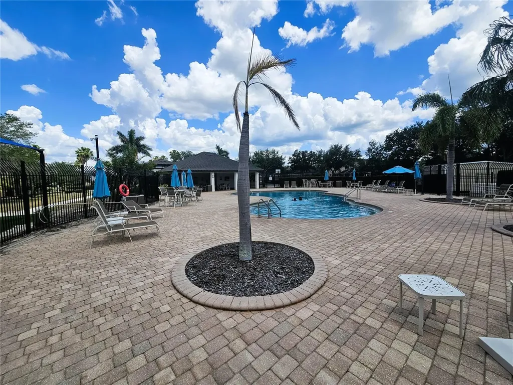 1824 Mira Lago Circle Ruskin FL 33570