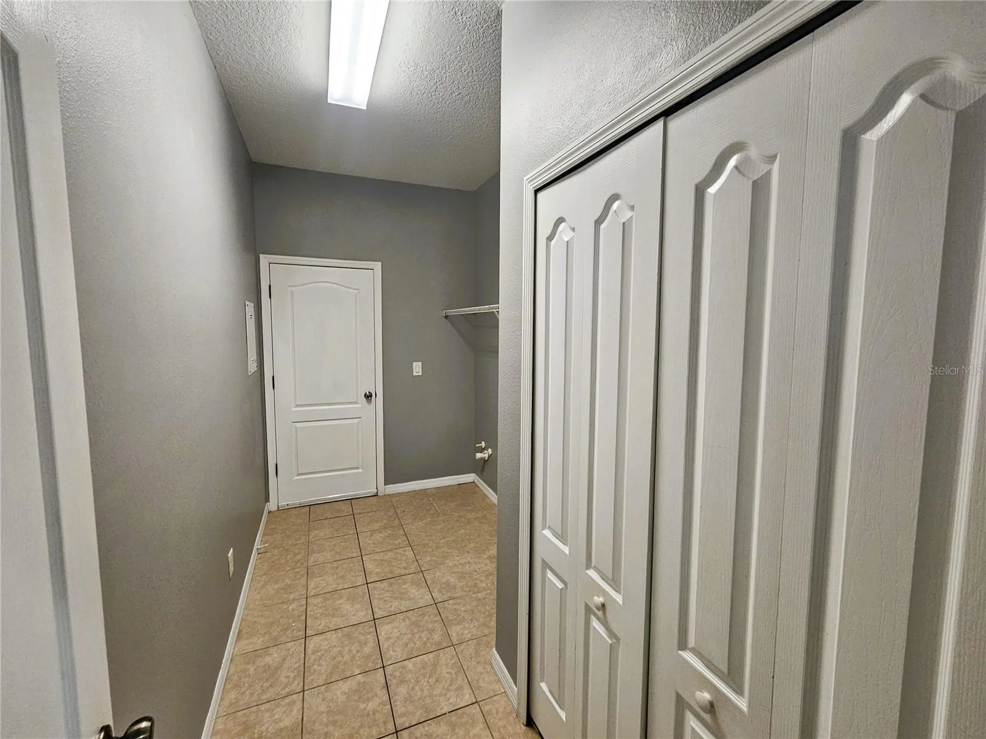 1824 Mira Lago Circle Ruskin FL 33570