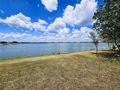 1824 Mira Lago Circle Ruskin FL 33570