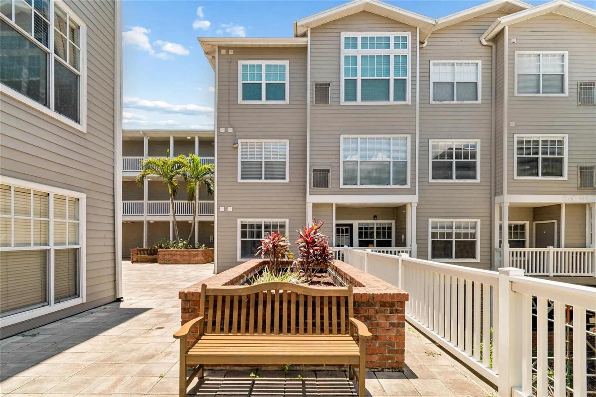 800 S Dakota Avenue Tampa FL 33606