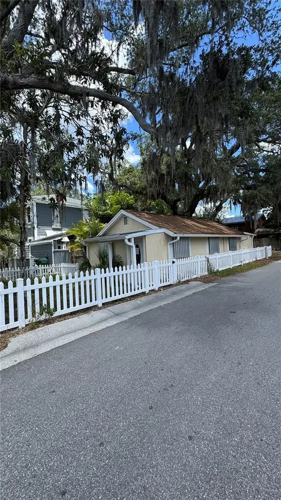 432 Tampa Road Palm Harbor FL 34683
