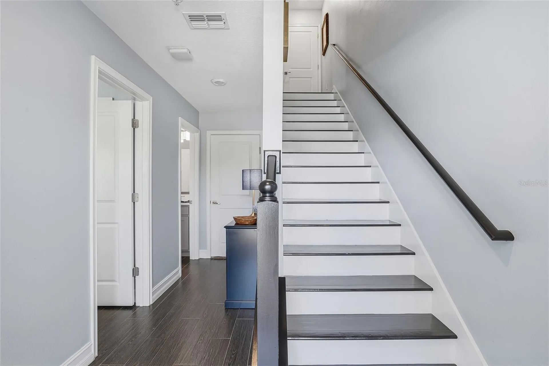 4931 W Paul Avenue Tampa FL 33611