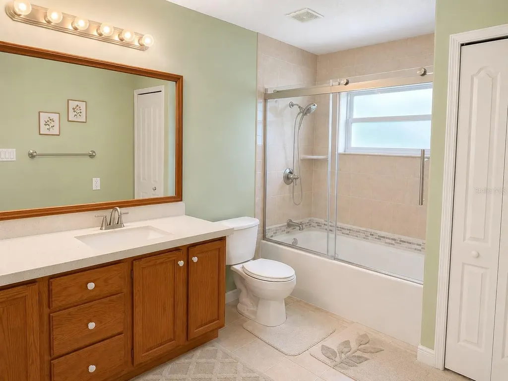 251 Barrell Ormond Beach FL 32174