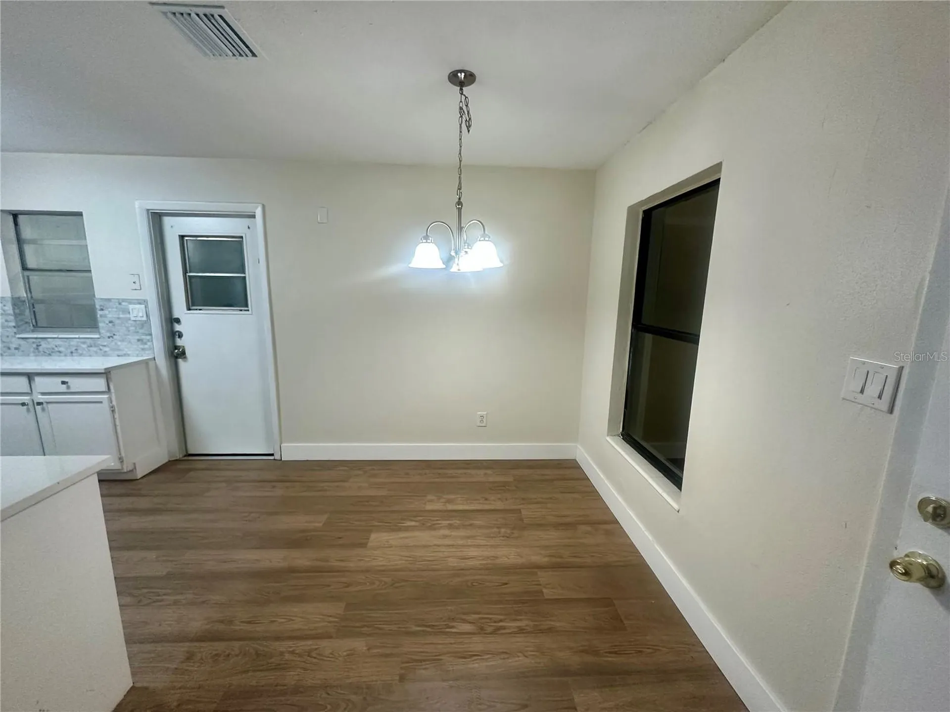 2146 Aaron Avenue Orlando FL 32811