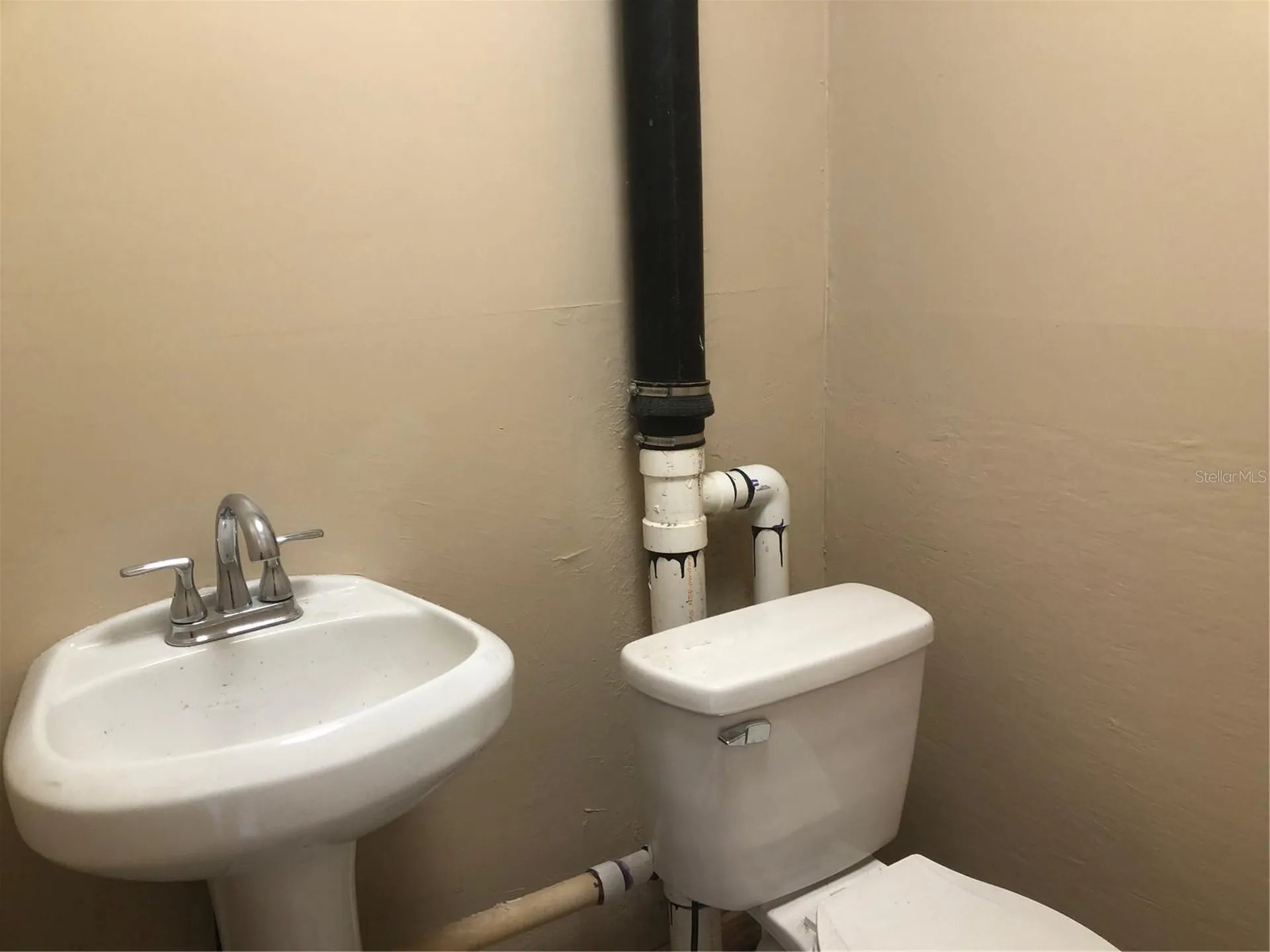 712 N Ridgewood Drive Sebring FL 33870