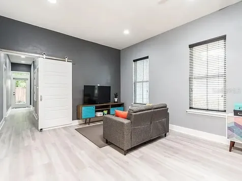 321 NW 7th Terrace Gainesville FL 32601