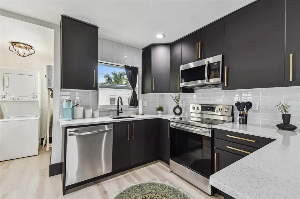 1607 E 18th Avenue Tampa FL 33605