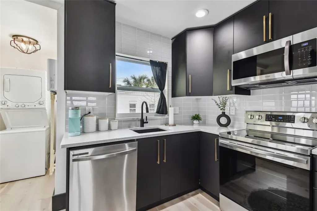 1607 E 18th Avenue Tampa FL 33605