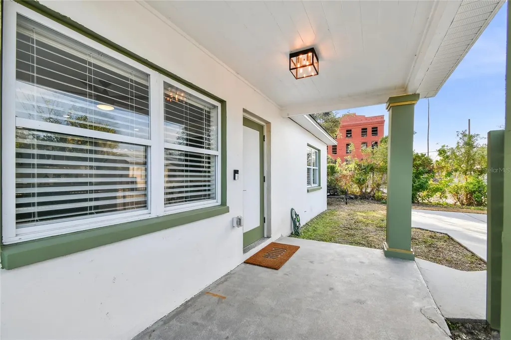 1607 E 18th Avenue Tampa FL 33605