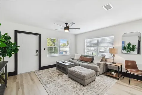 1607 E 18th Avenue Tampa FL 33605