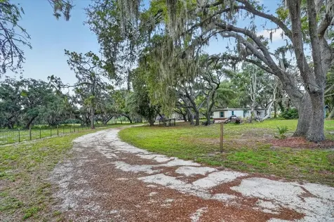 7505 274th Street E Myakka City FL 34251