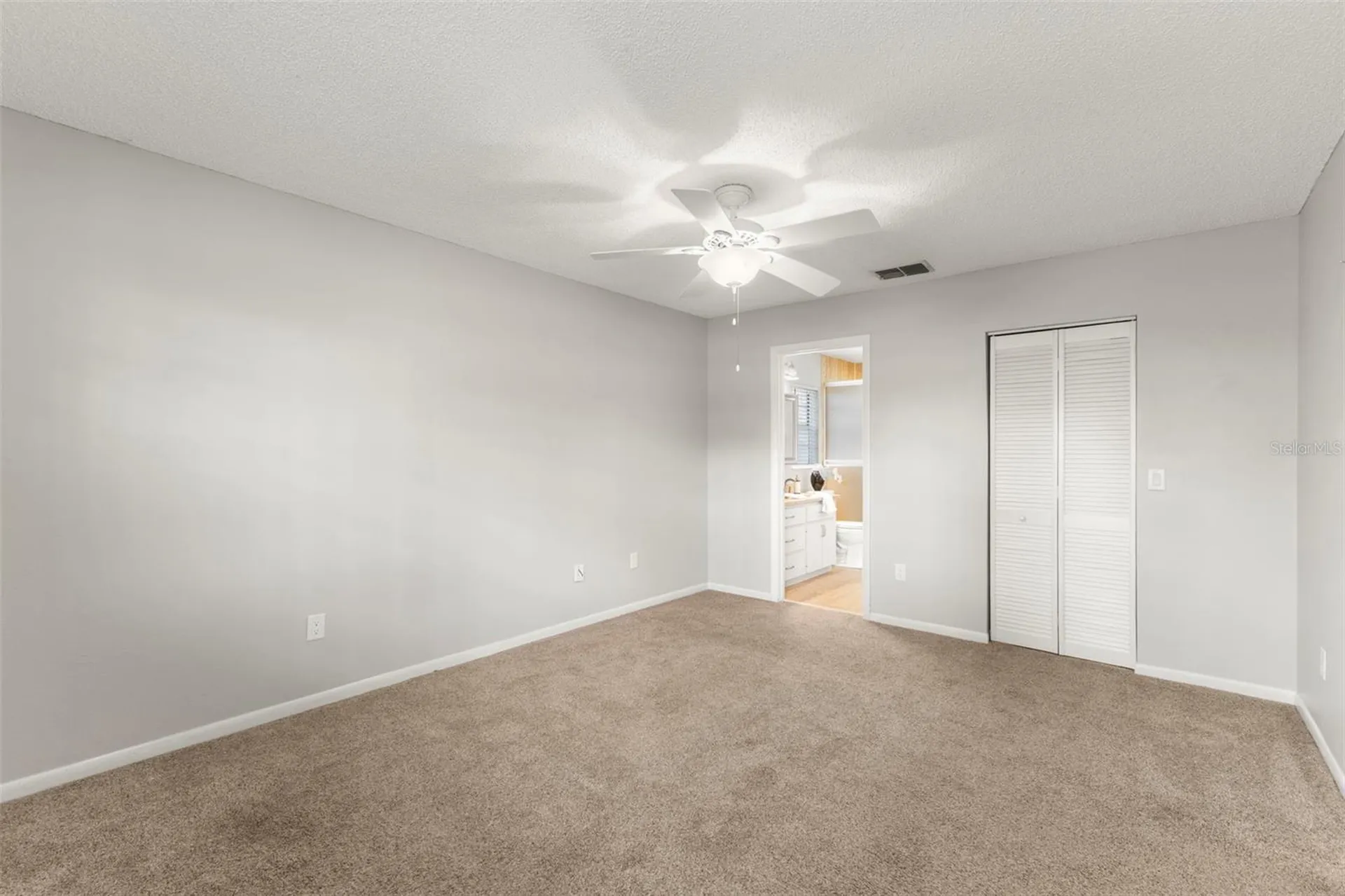 1465 Oak Hill Drive Dunedin FL 34698