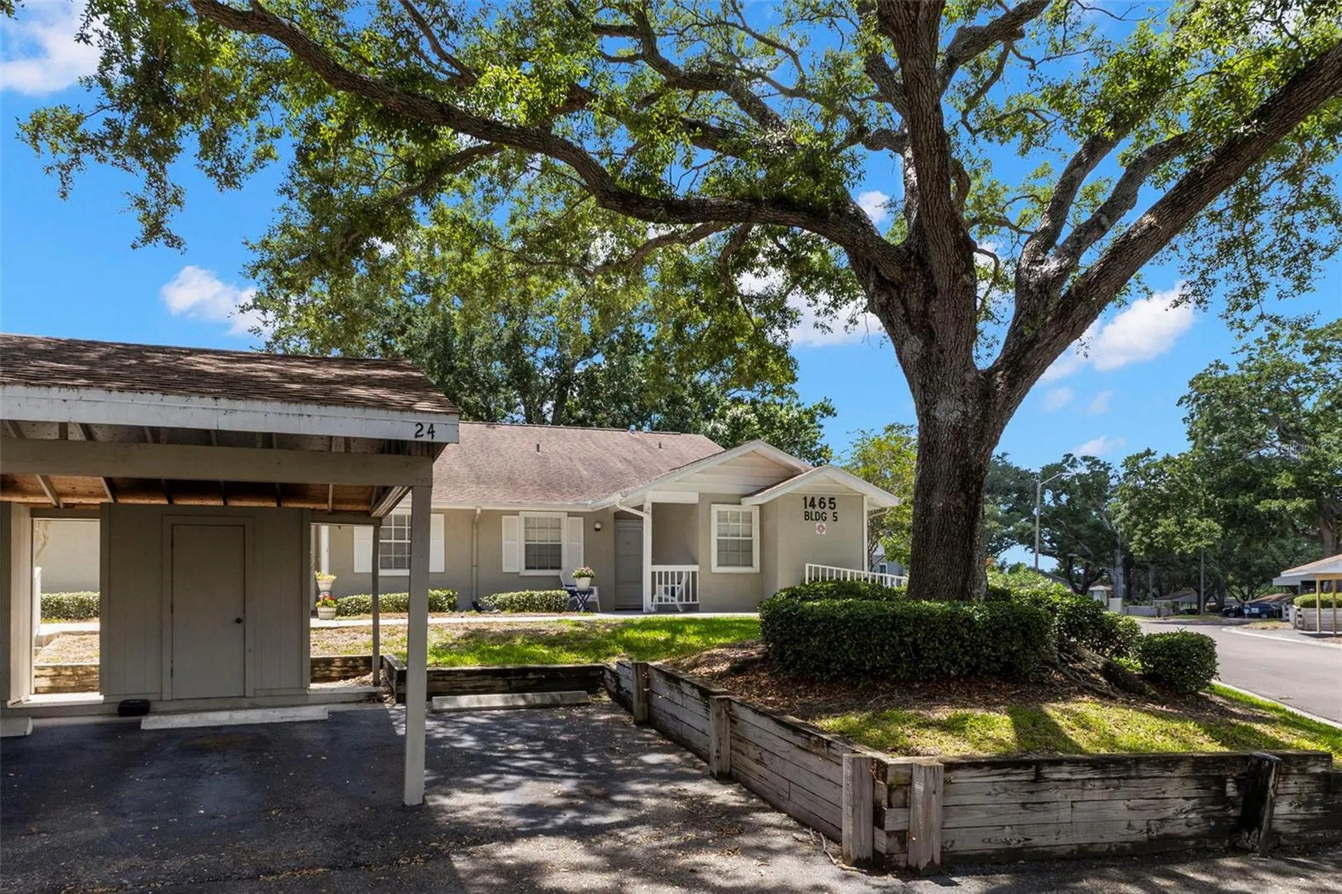 1465 Oak Hill Drive Dunedin FL 34698