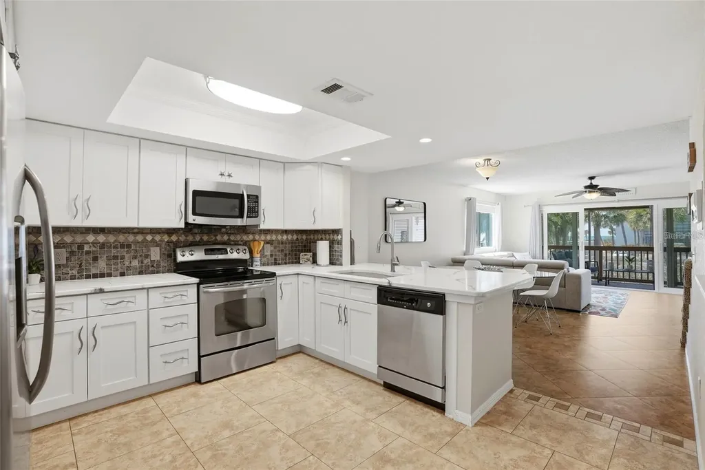 900 Harbour House Drive Indian Rocks Beach FL 33785