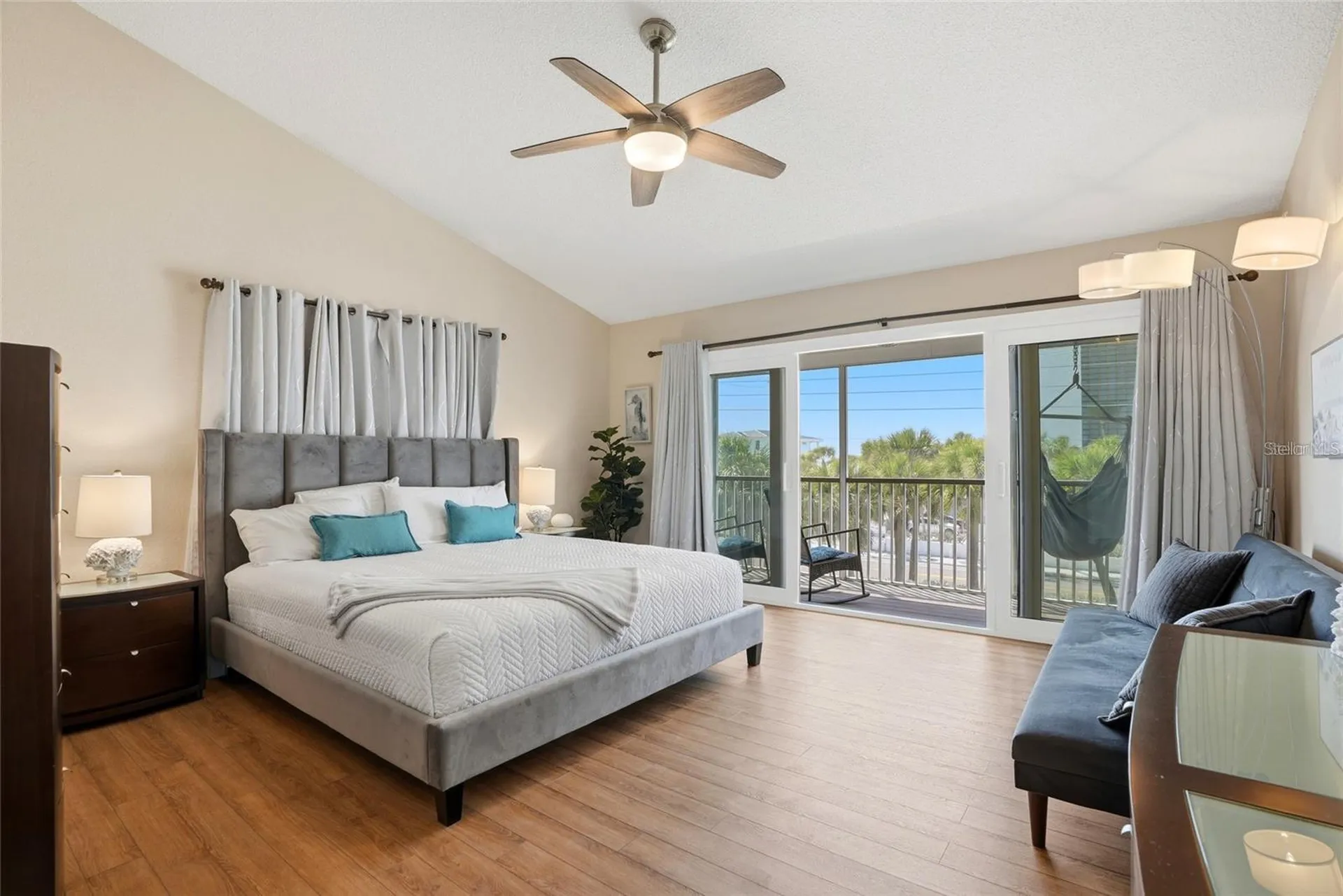 900 Harbour House Drive Indian Rocks Beach FL 33785