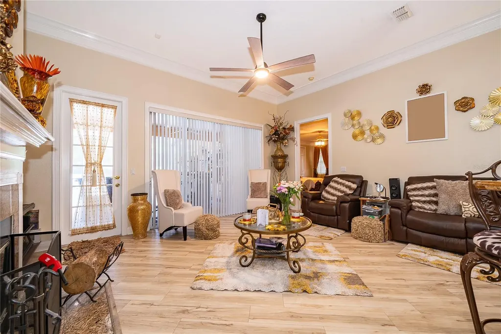 5948 Lakeville Road Orlando FL 32818