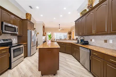 5948 Lakeville Road Orlando FL 32818
