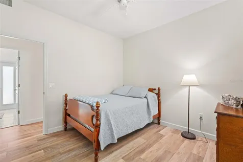 4442 Hollybrook Way Sarasota FL 34233