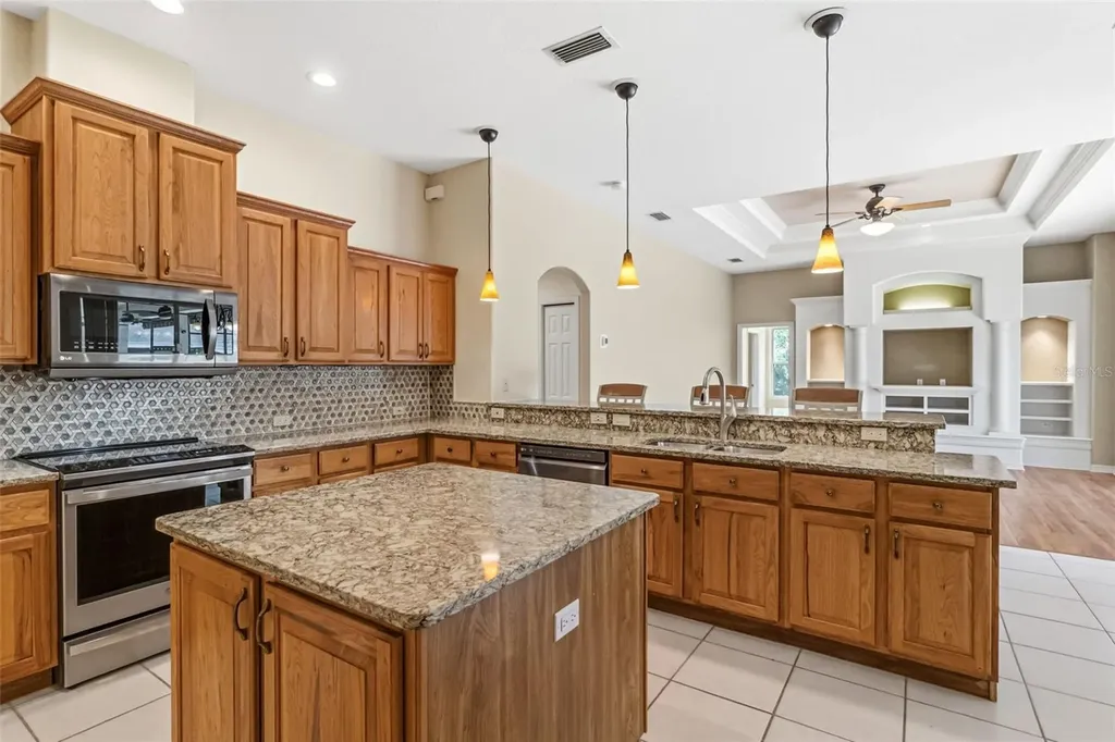 6263 Aventura Drive Sarasota FL 34241