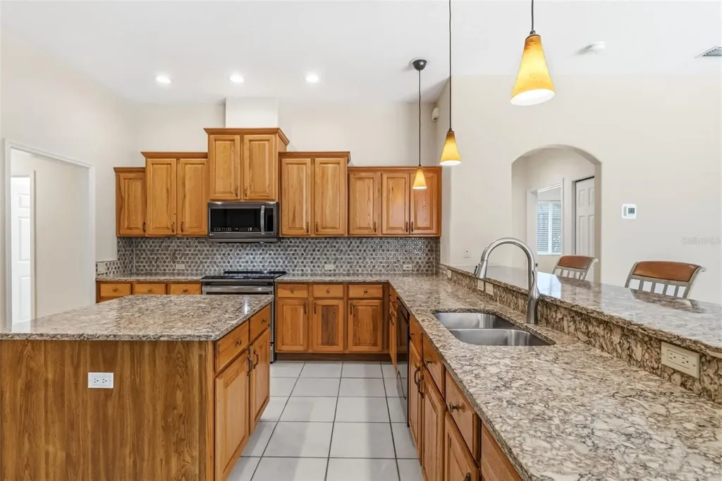 6263 Aventura Drive Sarasota FL 34241