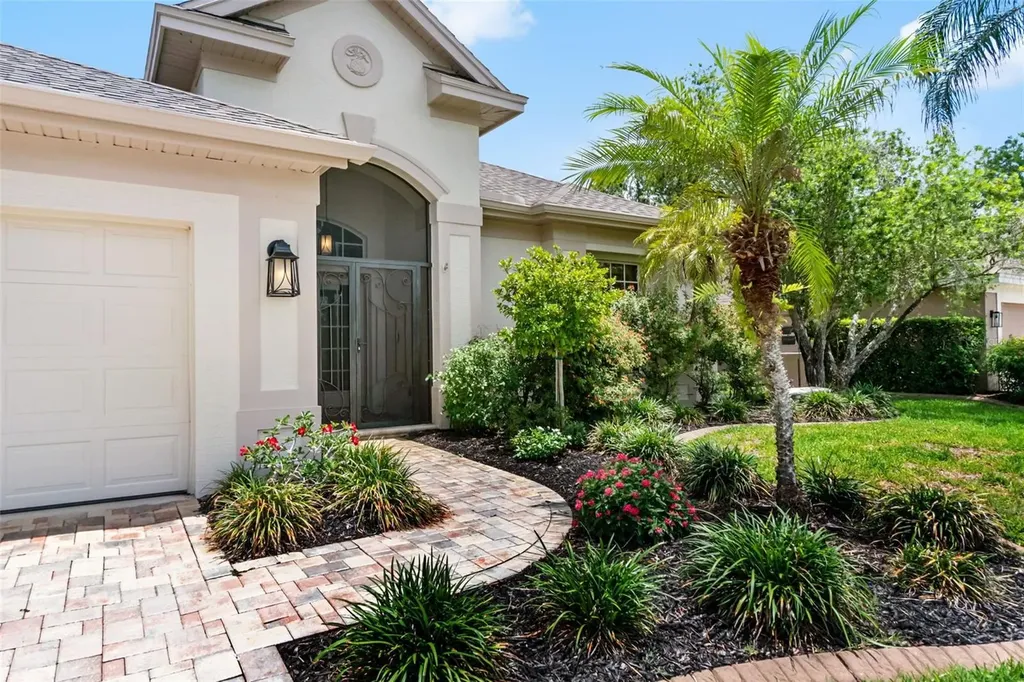 6263 Aventura Drive Sarasota FL 34241
