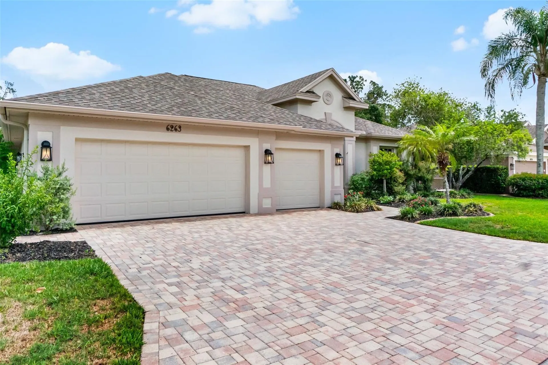 6263 Aventura Drive Sarasota FL 34241