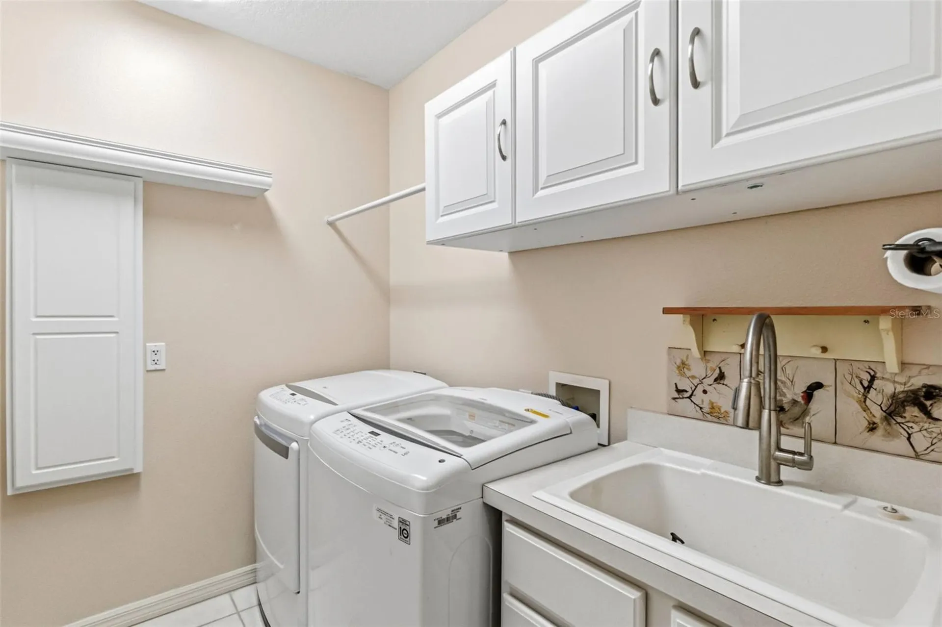 6263 Aventura Drive Sarasota FL 34241