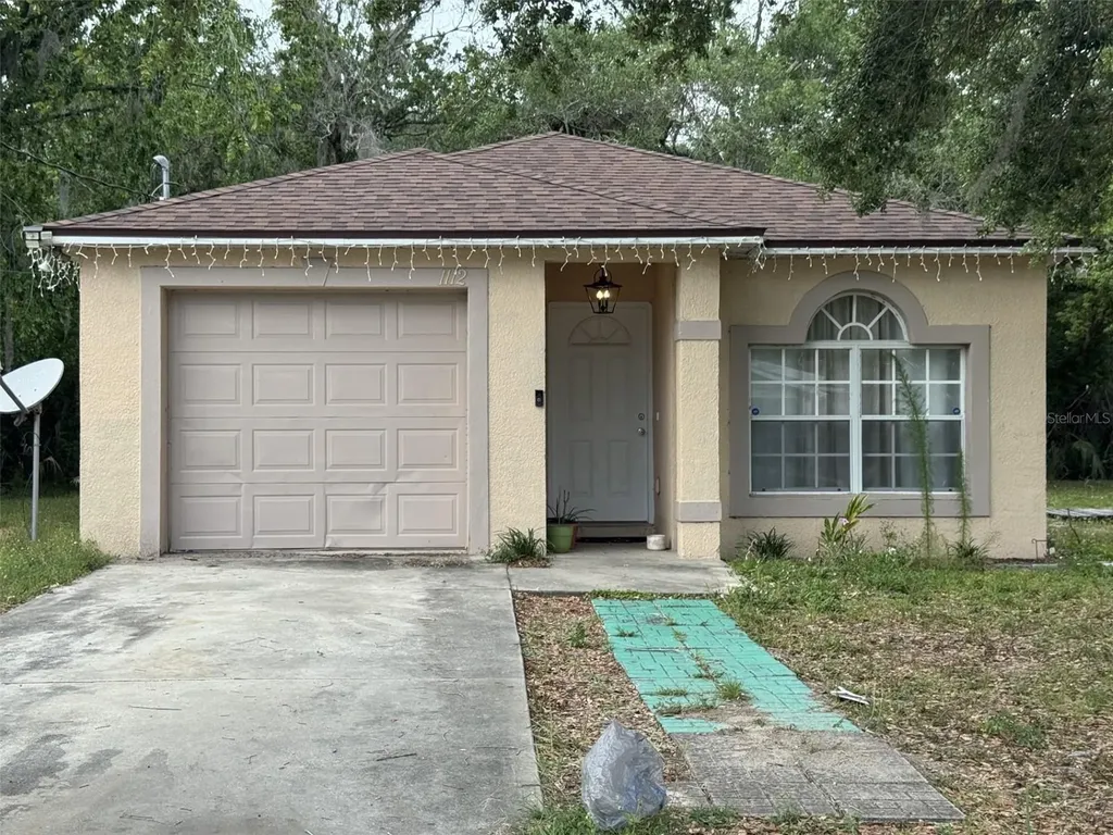1112 W 7th Street Sanford FL 32771