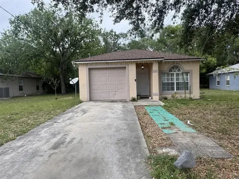 1112 W 7th Street Sanford FL 32771