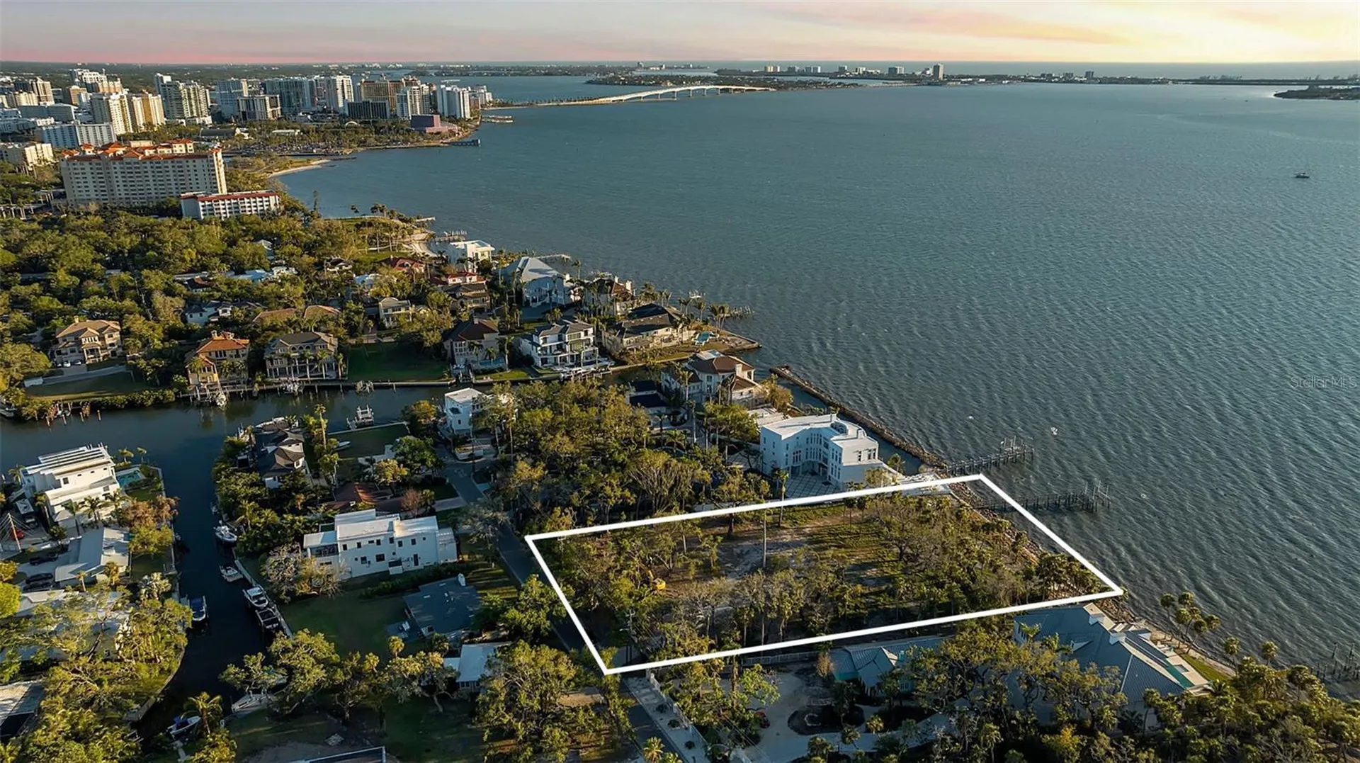 2046 Alameda Avenue Sarasota FL 34234