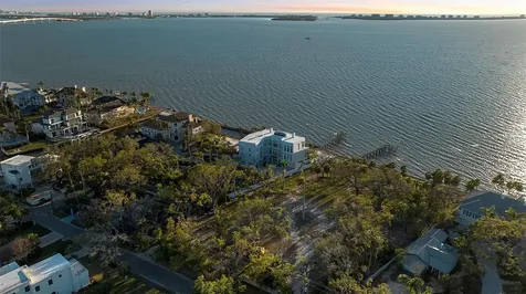 2046 Alameda Avenue Sarasota FL 34234