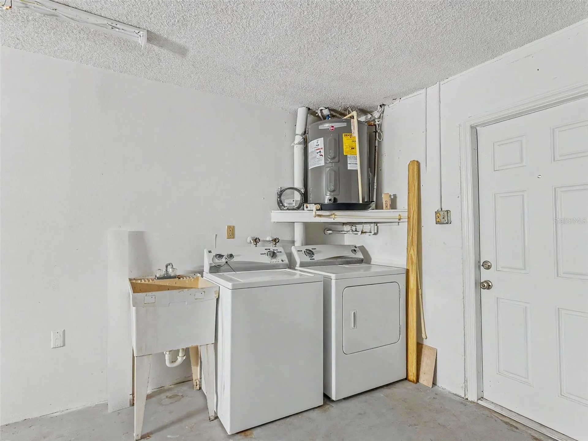 8048 Blue Finch Way New Port Richey FL 34653
