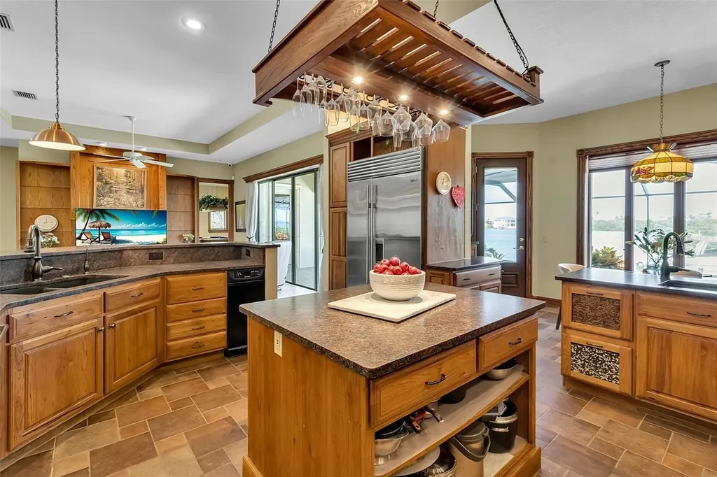 612 Laurel Road W Nokomis FL 34275
