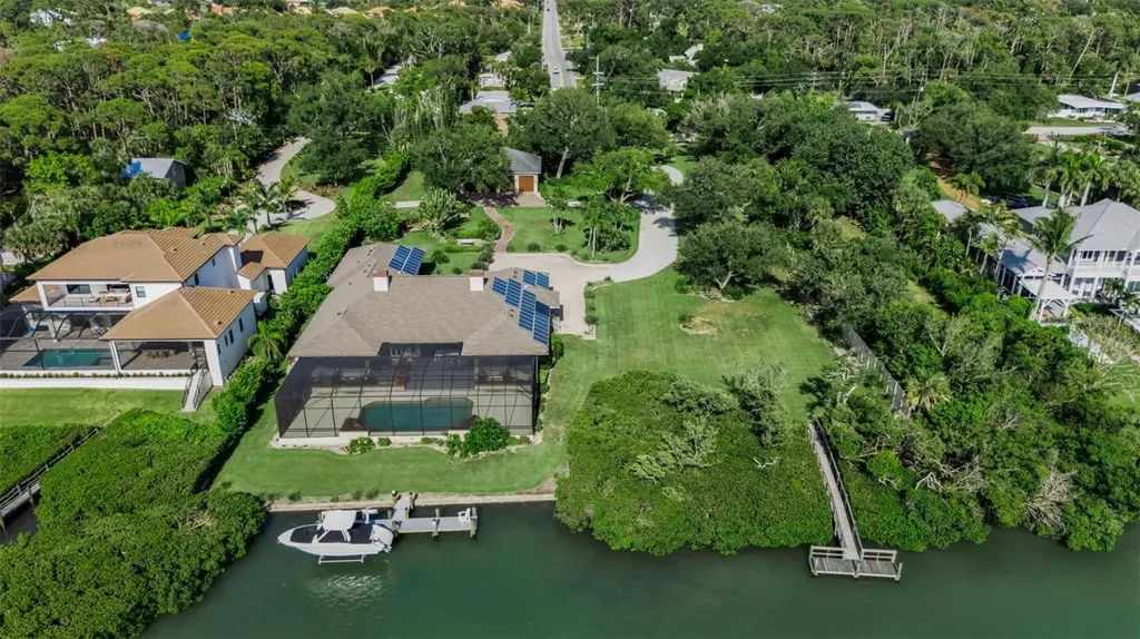 612 Laurel Road W Nokomis FL 34275