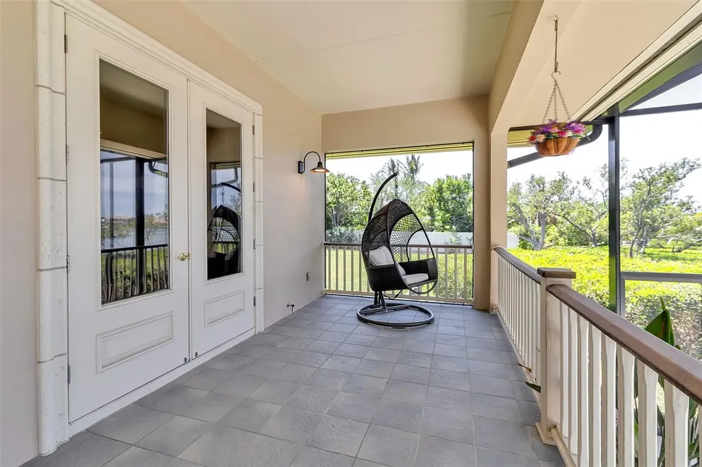 612 Laurel Road W Nokomis FL 34275