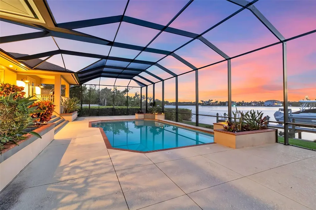 612 Laurel Road W Nokomis FL 34275