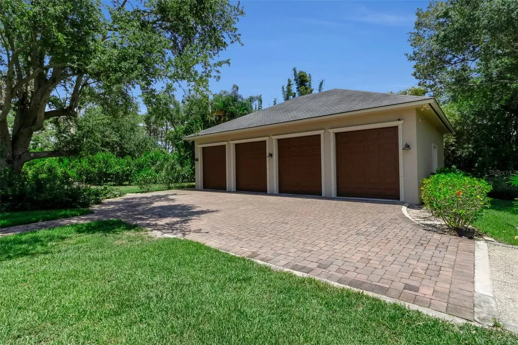 612 Laurel Road W Nokomis FL 34275
