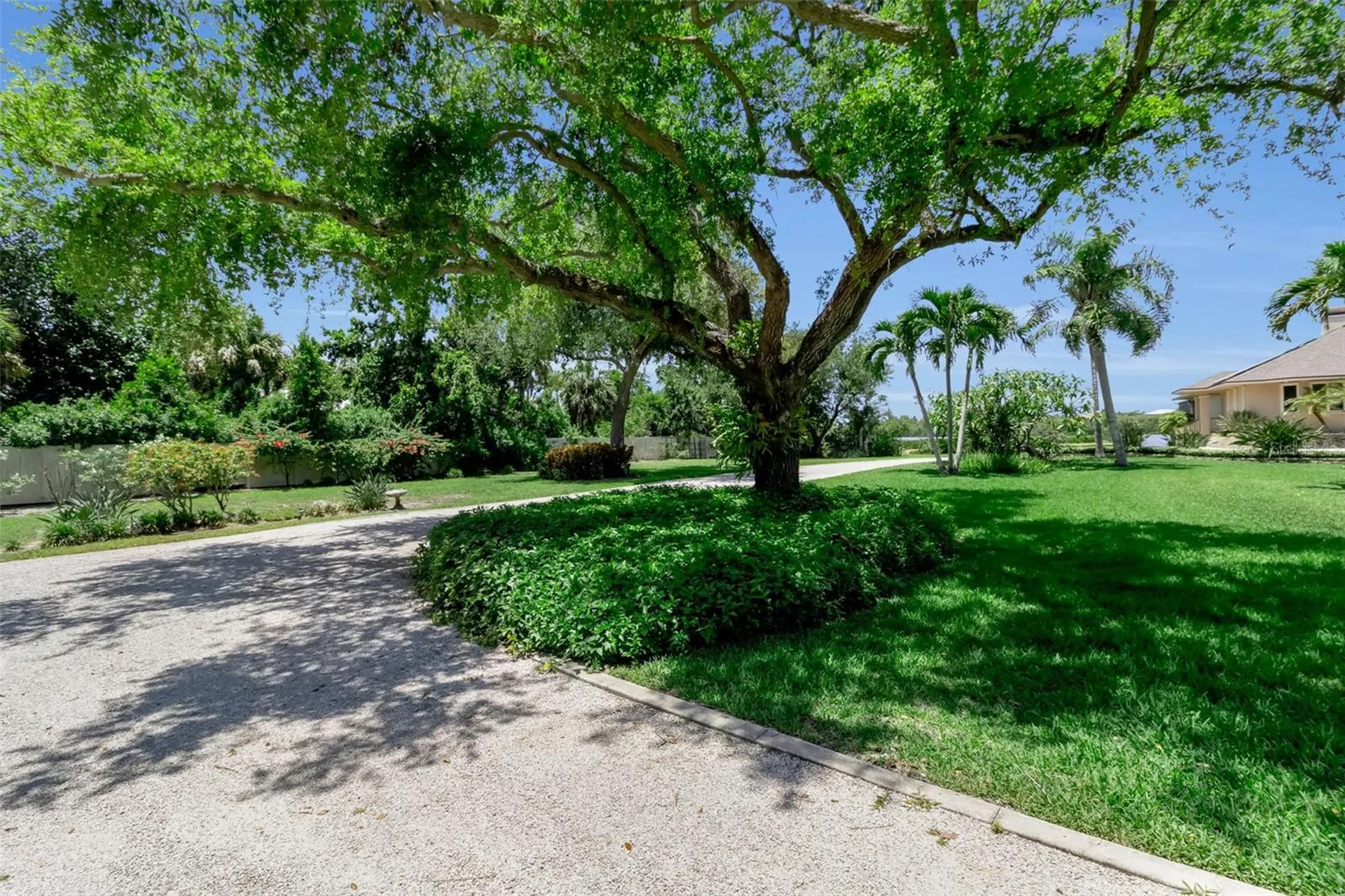 612 Laurel Road W Nokomis FL 34275