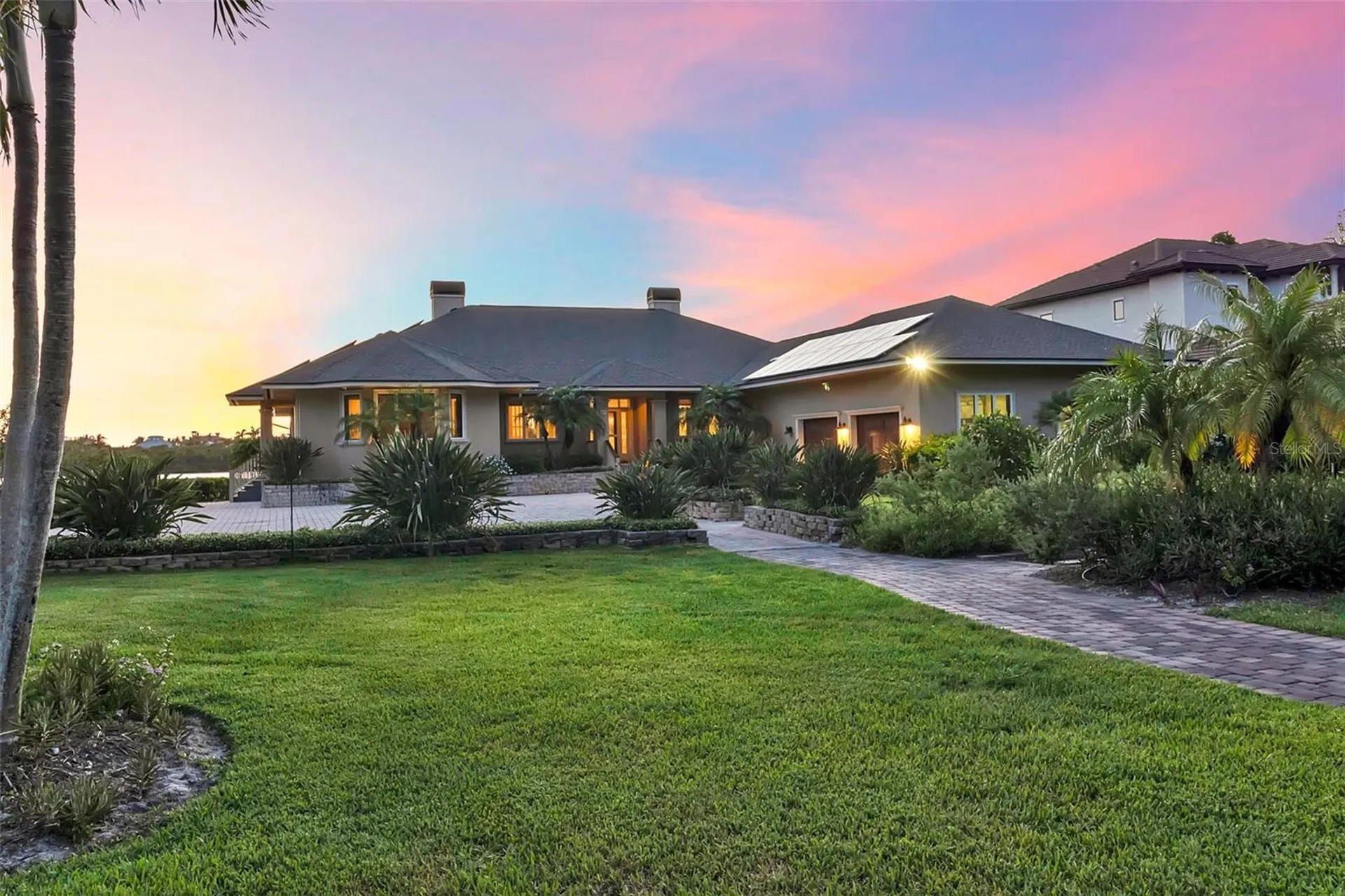 612 Laurel Road W Nokomis FL 34275