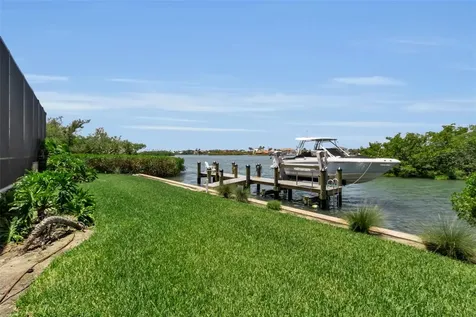612 Laurel Road W Nokomis FL 34275