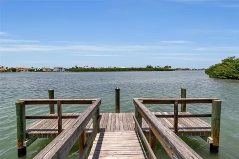 612 Laurel Road W Nokomis FL 34275