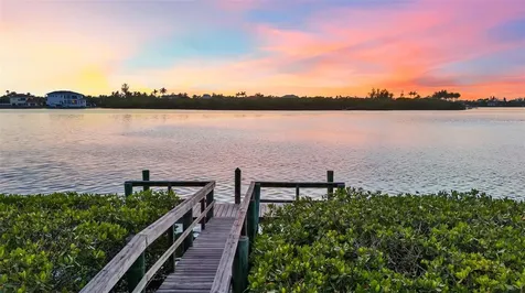 612 Laurel Road W Nokomis FL 34275