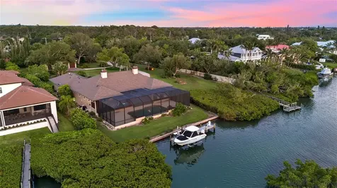 612 Laurel Road W Nokomis FL 34275