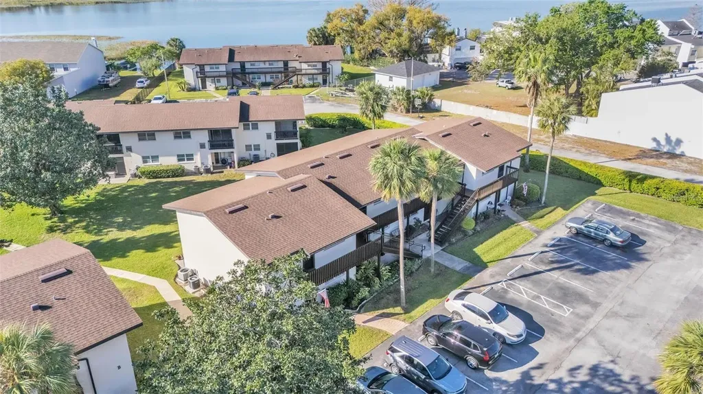 900 Avenue Z SE Winter Haven FL 33880