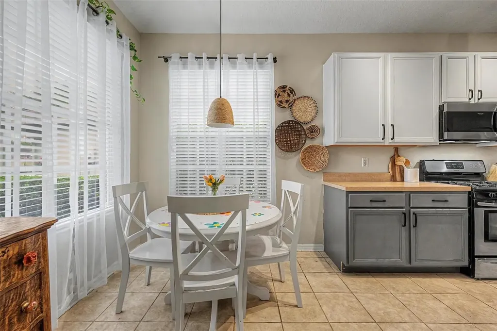 19309 Weymouth Drive Land O Lakes FL 34638