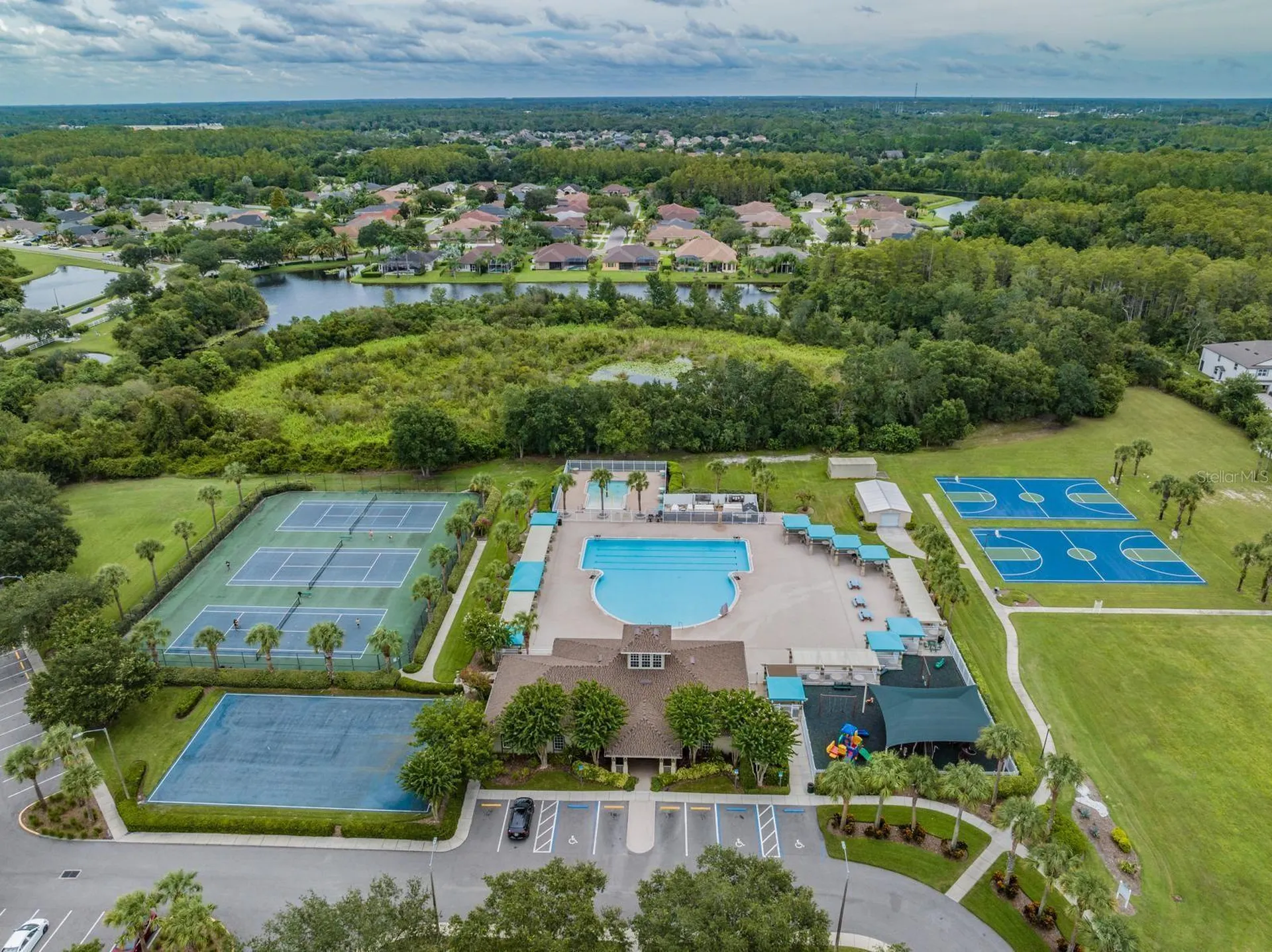 19309 Weymouth Drive Land O Lakes FL 34638