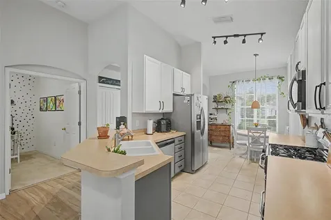 19309 Weymouth Drive Land O Lakes FL 34638