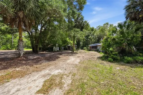 9580 NE Highway 351 Old Town FL 32680