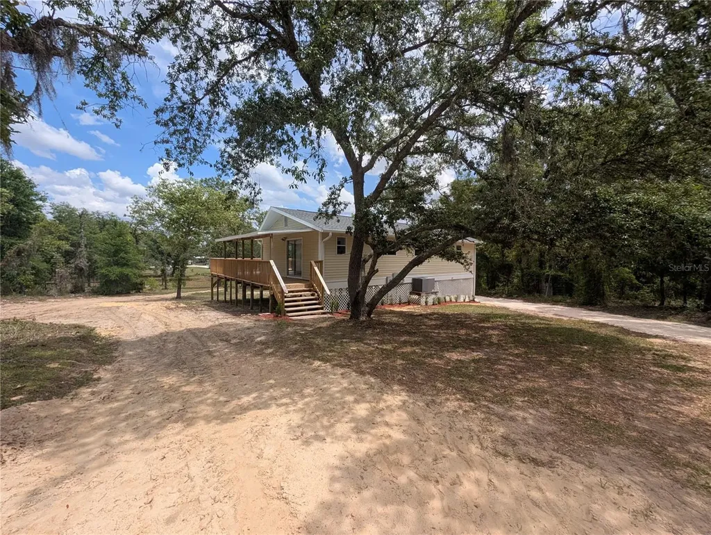 1871 NE 154th Avenue Williston FL 32696