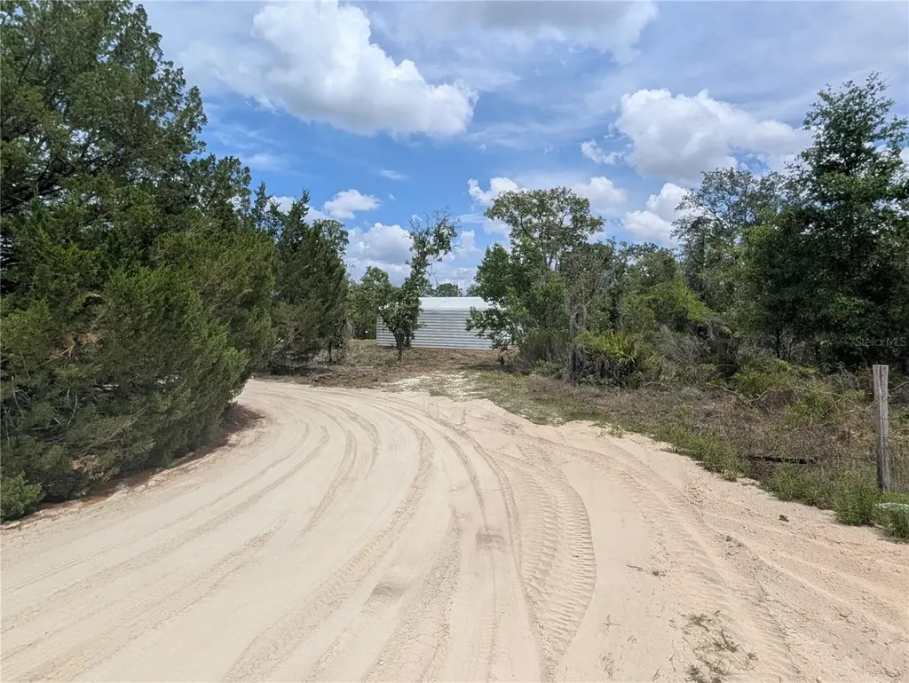1871 NE 154th Avenue Williston FL 32696